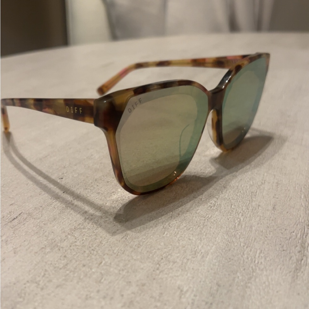 DIFF GIA Eyewear Brown Sunglasses - Picture 4 of 5
